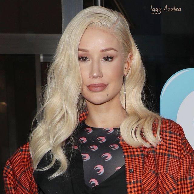 Iggy Azalea Height in feet