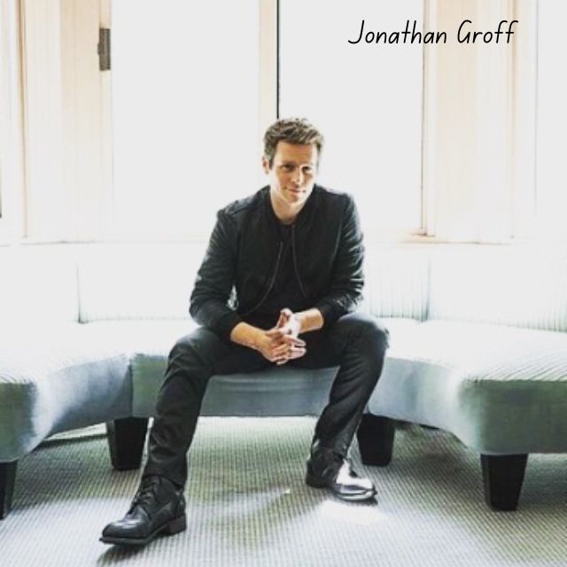 Jonathan Groff Height and Weight